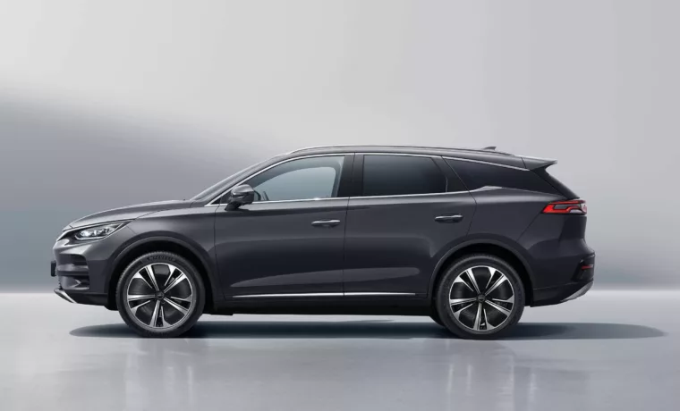 BYD TANG électrique 7 places 2026 vue de profil