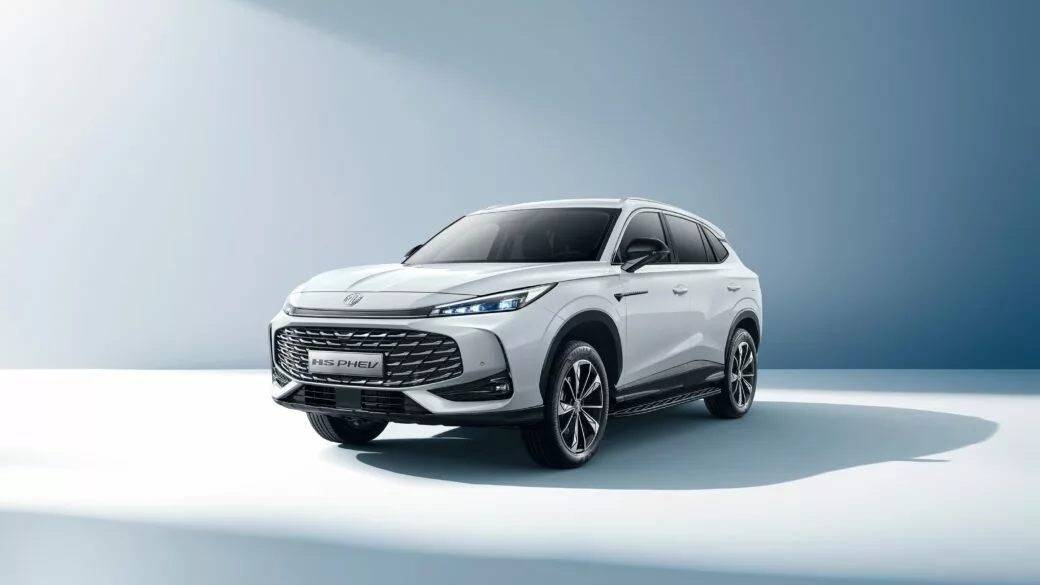 MG EHS PHEV 2026 vue trois quarts avant