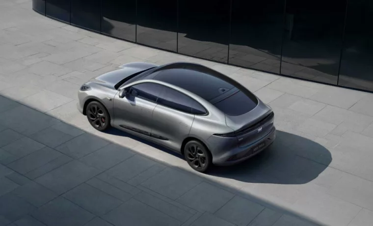 MG IM6 électrique 2026 vue trois quarts arrière